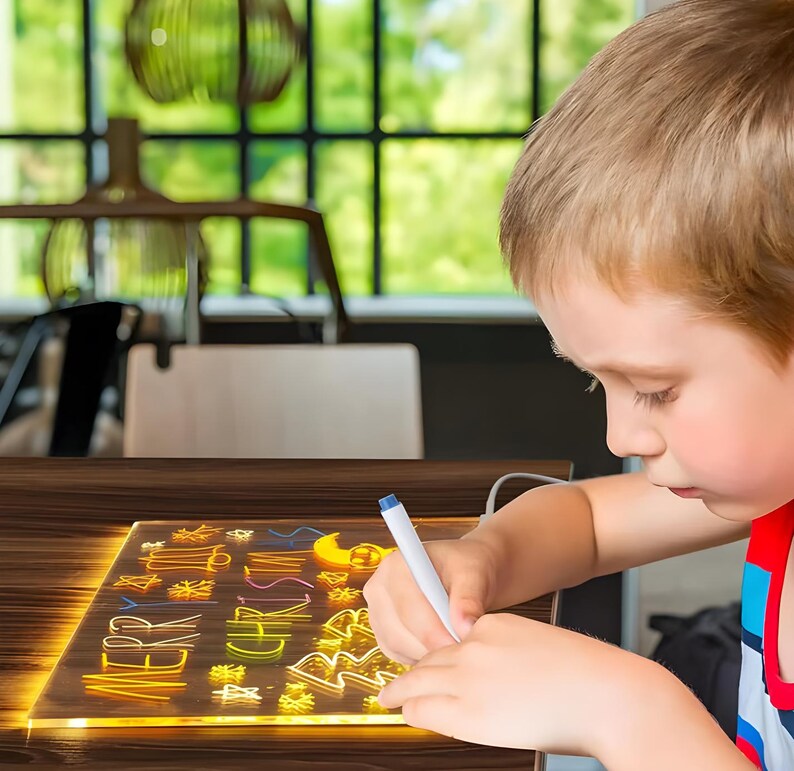 لوح رسم مضيء للأطفال LED، سبورة رسم قابلة لإعادة الاستخدام